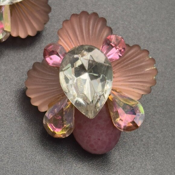 Vintage Michele Sugar Pink Clamshell Pink White Stone Rhinestone Earrings - Picture 9 of 10